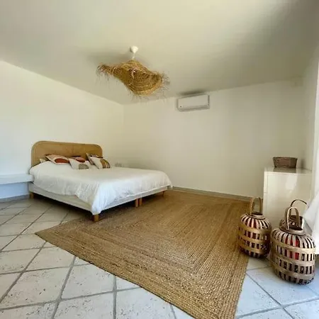 Avec Piscine Et Jacuzzi A Ajaccio Villa *
