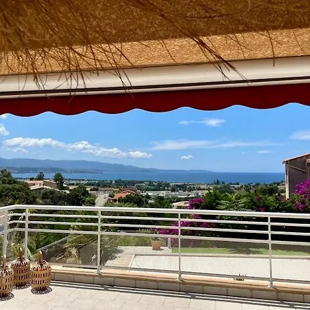 Avec Piscine Et Jacuzzi A Ajaccio Villa *
