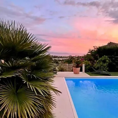 Villa Avec Piscine Et Jacuzzi A Ajaccio